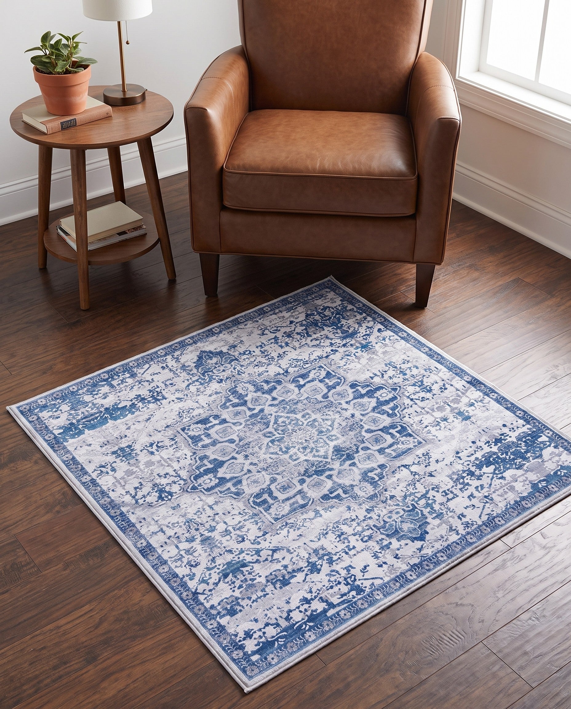 3' 3 x 3' 3 Washable Francesca Square Rug