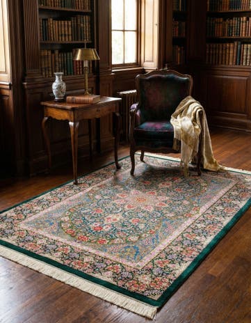 3' 4 x 4' 11 Ghom Silk Rug