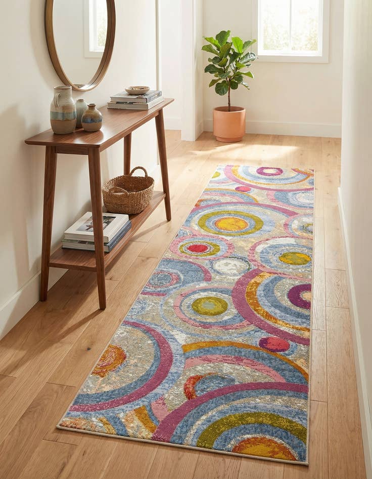 Detail image of  2' 7 x 10'  Washable Modern Indoor / Outdoor Runner Rug