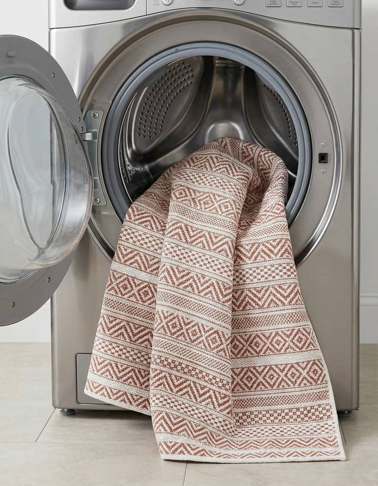 Detail image of 2' x 6'  Washable Striped Indoor / Outdoor Runner Rug