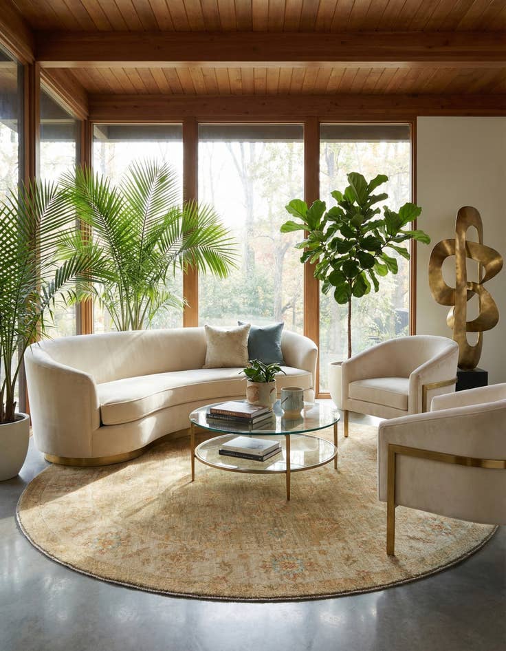 Detail image of 6' 6 x 6' 7 Kaizar Wool Round Rug