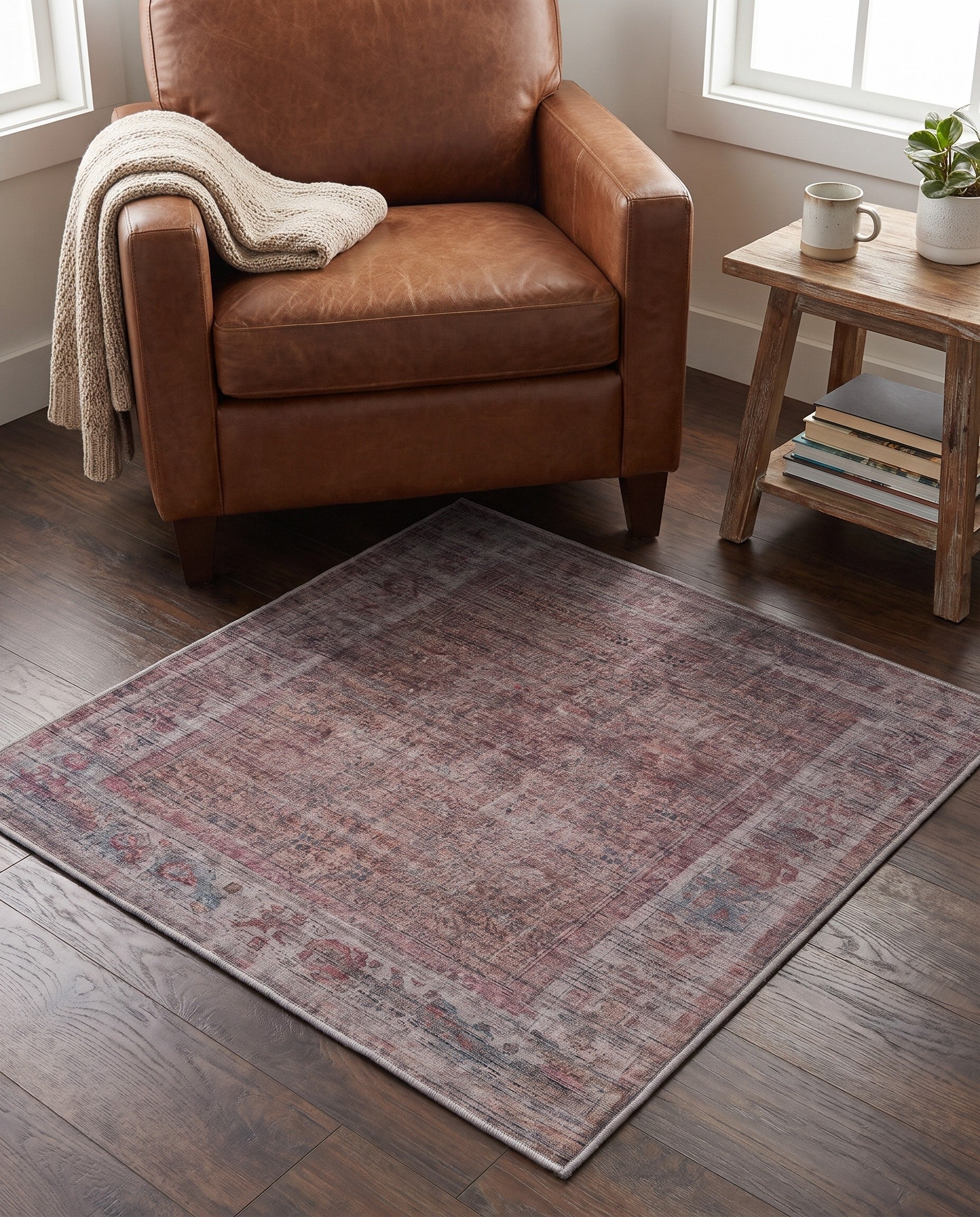 100cm x 100cm Nostalgia Square Rug