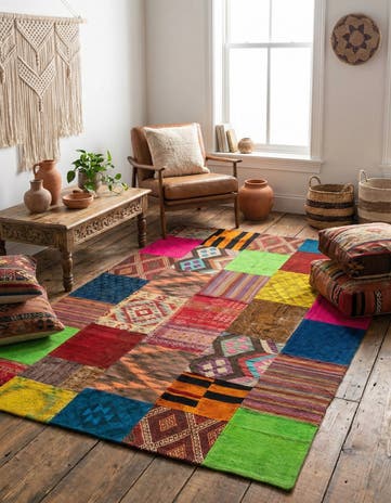 5' 7 x 7' 10 Hand Woven Kilim Patchwork Wool Rug