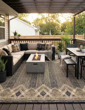 7' 10 x 10' Easy-Clean Modern Indoor / Outdoor Rug