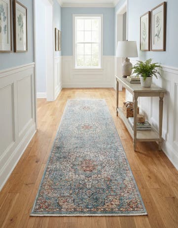 2' 7 x 13' Newport Runner Rug