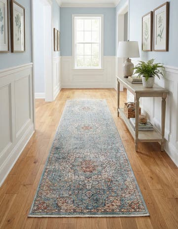 2' 7 x 13' Newport Runner Rug