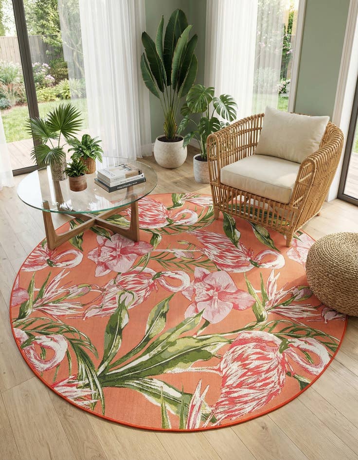 Detail image of  7' 10 x 7' 10  Washable Botanical Indoor / Outdoor Round Rug
