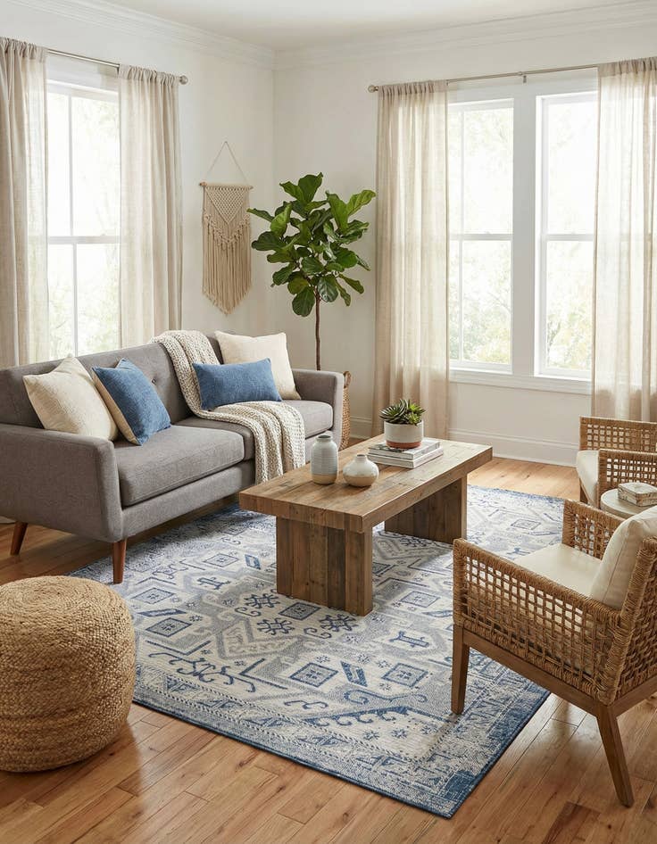 Detail image of  7' x 10'  Washable Aztec Indoor / Outdoor Rug