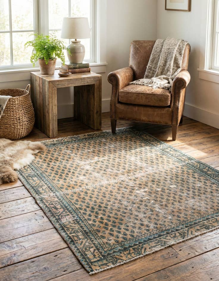 Detail image of 4' 2 x 5' 5  Hand Knotted Ultra Vintage Persian Wool Rug