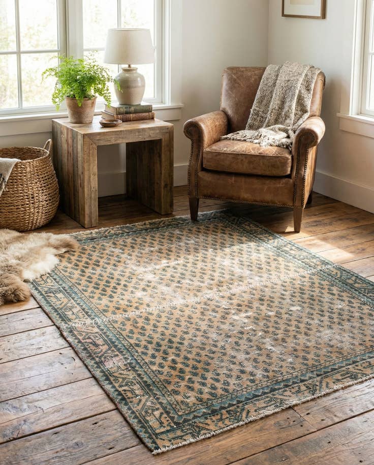 Detail image of 4' 2 x 5' 5 Hand Knotted Ultra Vintage Persian Wool Rug