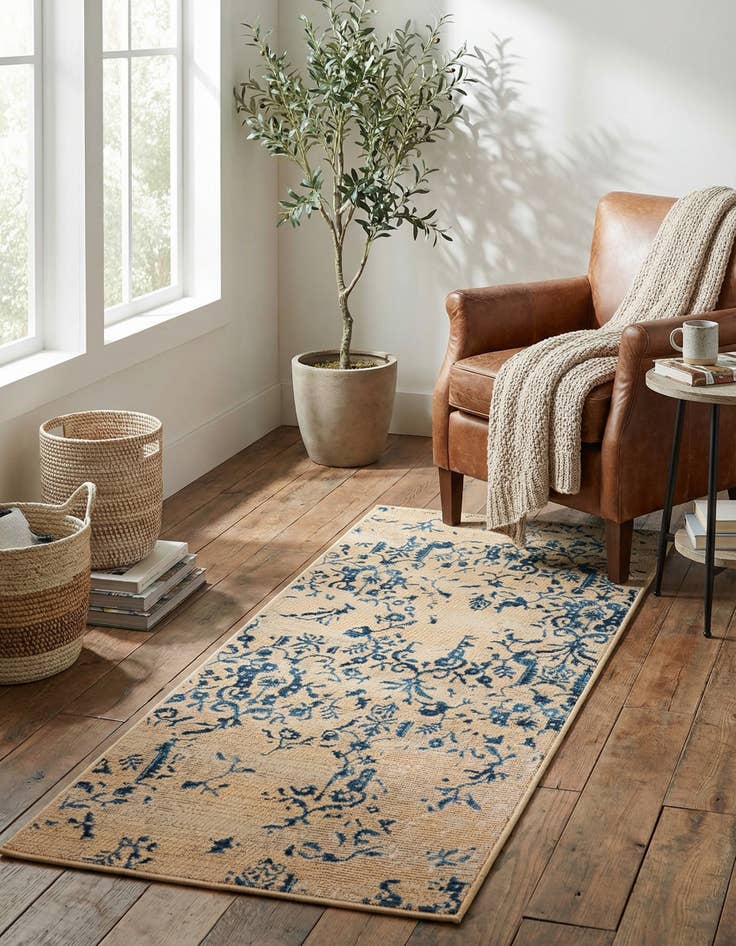 Detail image of 2' 7 x 5' 3  Washable Botanical Indoor / Outdoor Runner Rug