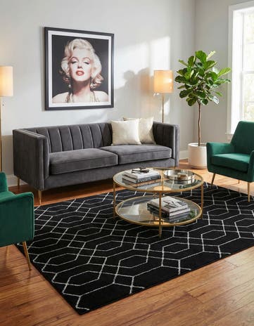 5' 3 x 8' Marilyn Monroe™ Glam Trellis Rug