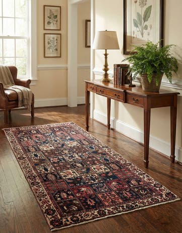 5' 1 x 9' 7 Hand Knotted Bakhtiar Persian Wool Runner Rug