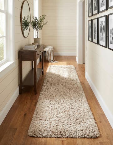 Blonde Marilyn Monroe&trade; Shag Runner Rug