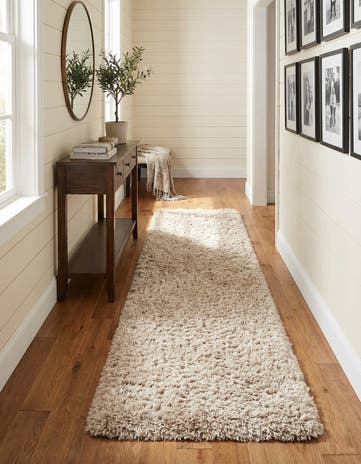 Blonde Marilyn Monroe™ Shag Runner Rug