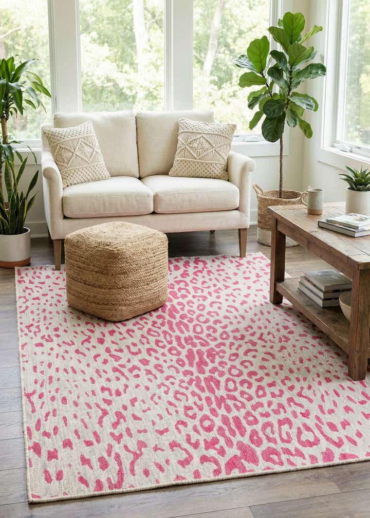 5' 3 x 8' Easy-Clean Safari Indoor / Outdoor Rug