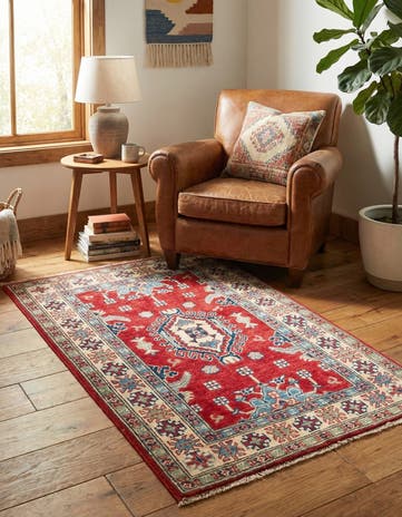 2' 9 x 4' 3 Hand Knotted Kazak Rug