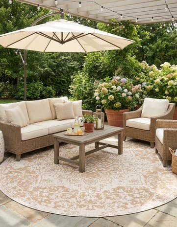 10' 8 x 10' 8 Easy-Clean Jill Zarin Dubai Indoor / Outdoor Round Rug