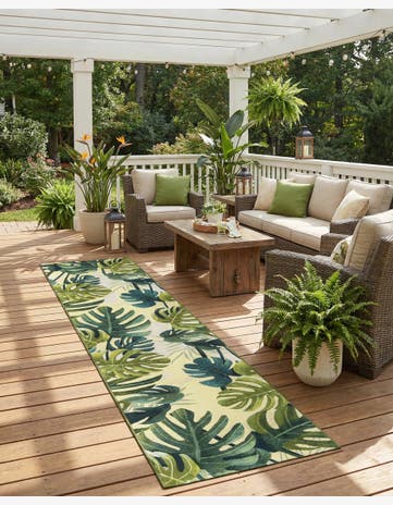 2' 7 x 11' Easy-Clean Botanical Indoor / Outdoor Runner Rug