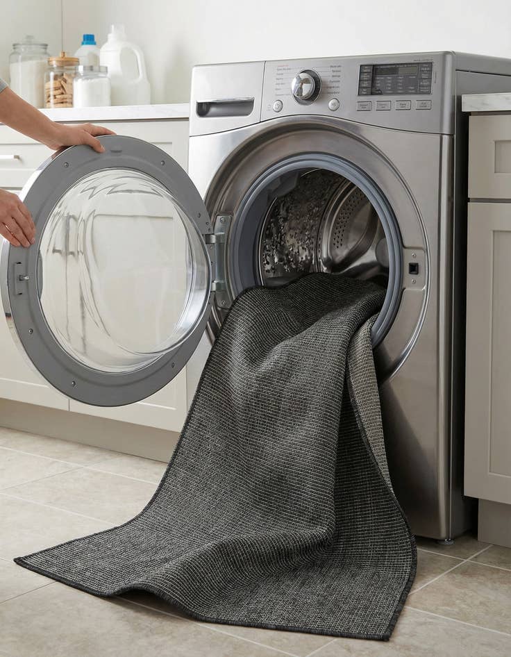 Detail image of 2' x 7'  Washable Solid Indoor / Outdoor Runner Rug