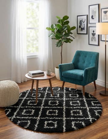 Black and White Lattice Shag Round Rug