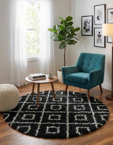 Black and White Lattice Shag Round Rug
