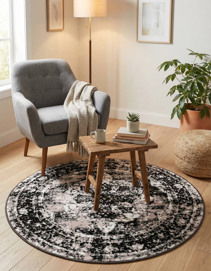 Detail image of  3' 1 x 3' 1 Monte Carlo Round Rug