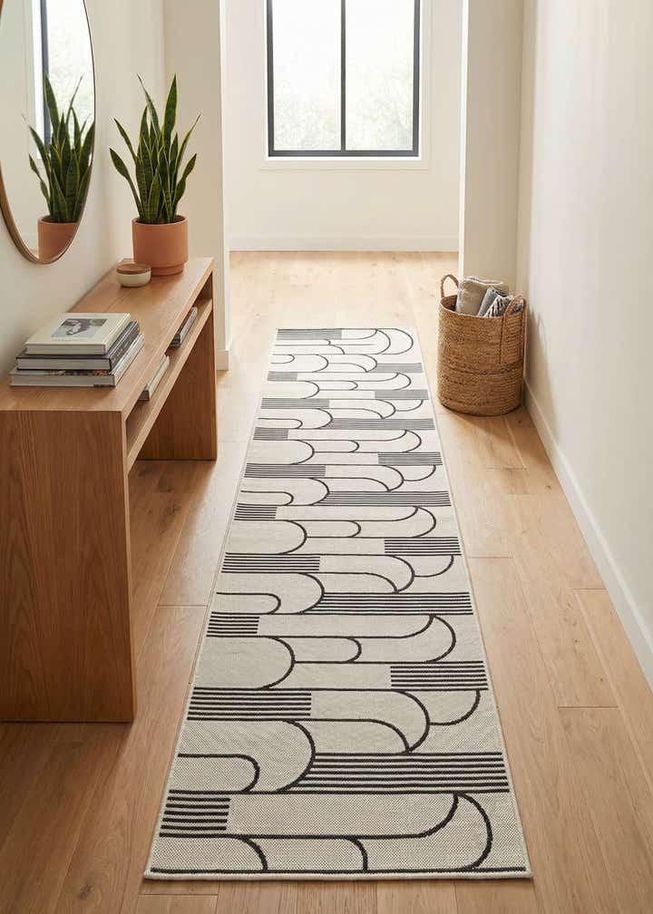 2' 7 x 12' Easy-Clean Modern Indoor / Outdoor Runner Rug