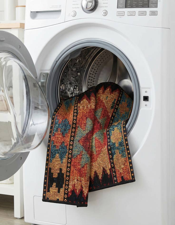 Detail image of  1' 4 x 1' 4  Washable Tribal Indoor / Outdoor Sample Rug