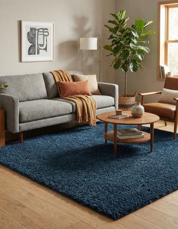 7' 10 x 7' 10 Solid Shag Square Rug