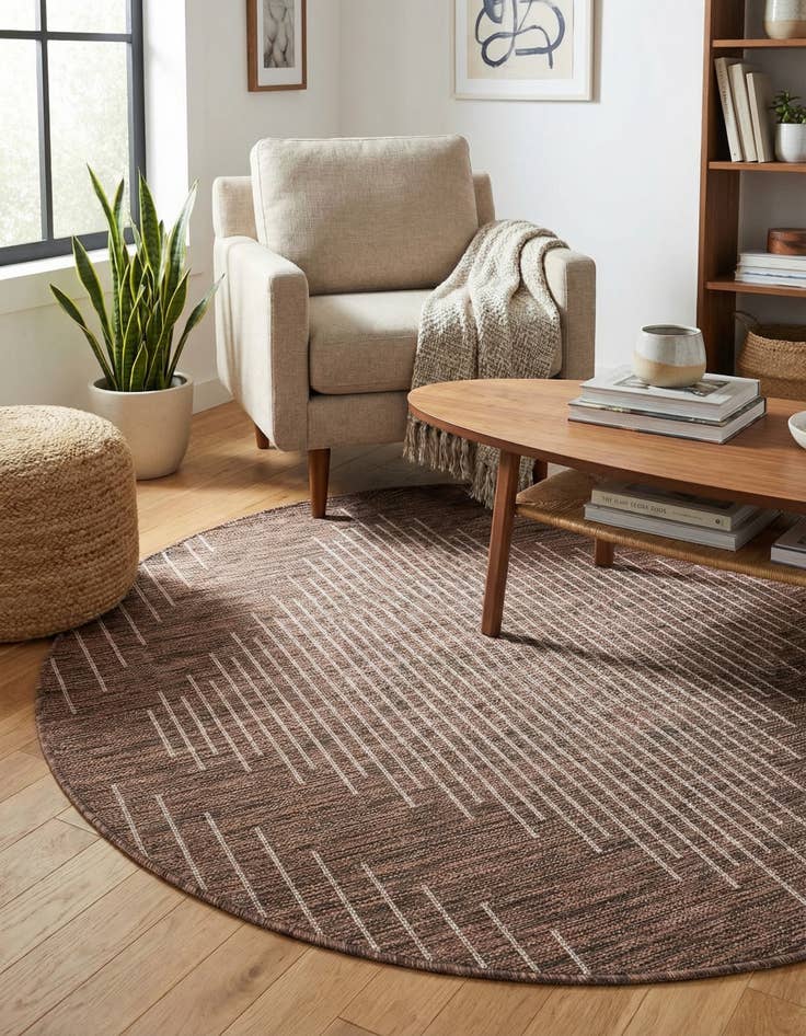 Detail image of 4' x 4'  Washable Modern Indoor / Outdoor Round Rug