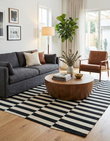 5' 7 x 7' 10 Hand Woven Kilim Modern Wool Rug