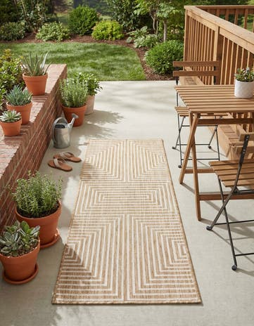 2' x 5' 3 Easy-Clean Modern Indoor / Outdoor Runner Rug