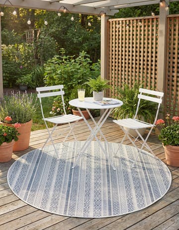 4' x 4' Easy-Clean Ribbon Indoor / Outdoor Round Rug