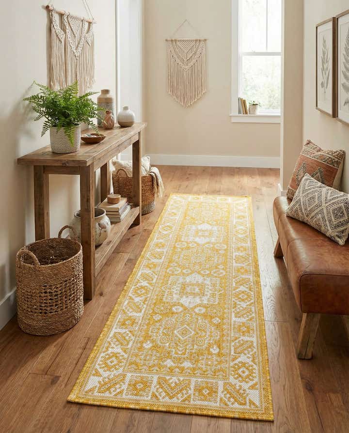 2' x 6' Easy-Clean Aztec Indoor / Outdoor Runner Rug