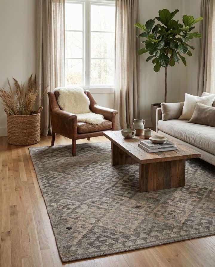 4' 10 x 6' 8 Hand Woven Kilim Maymana Wool Rug