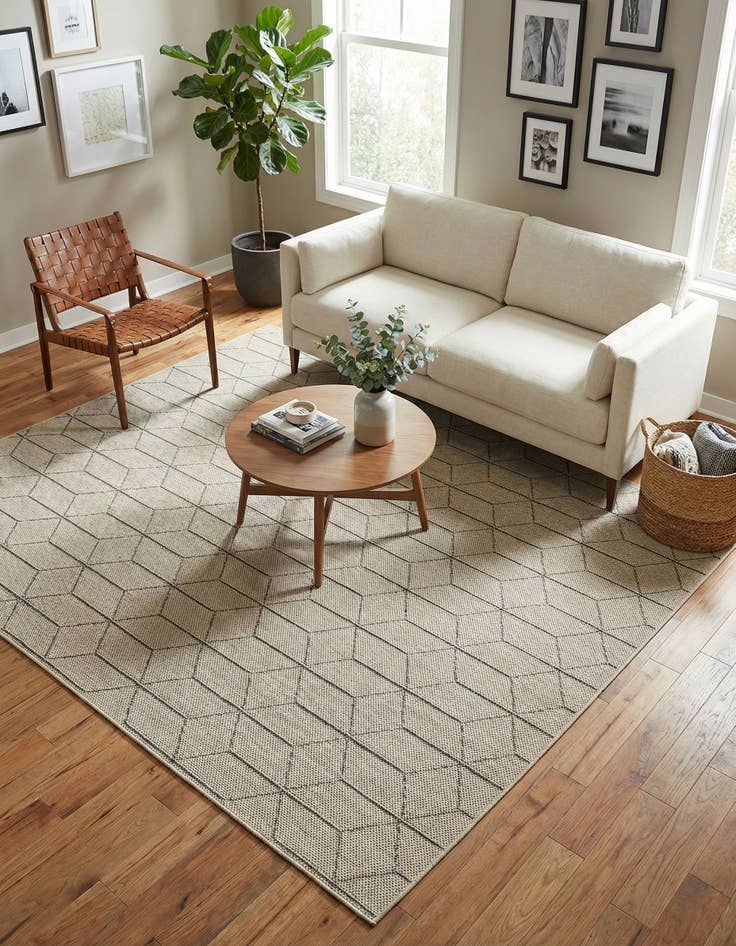 Detail image of  7' 10 x 10'  Washable Lattice Indoor / Outdoor Rug