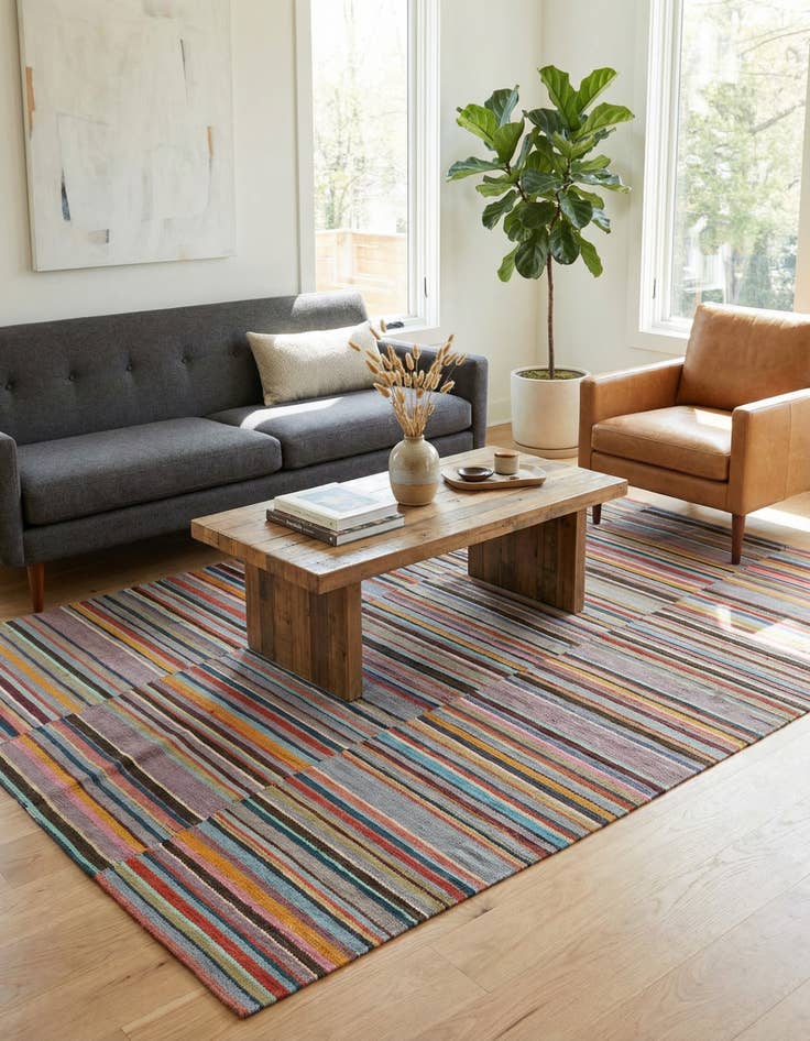 Detail image of 4' 7 x 6' 5  Hand Woven Kilim Modern Wool Rug