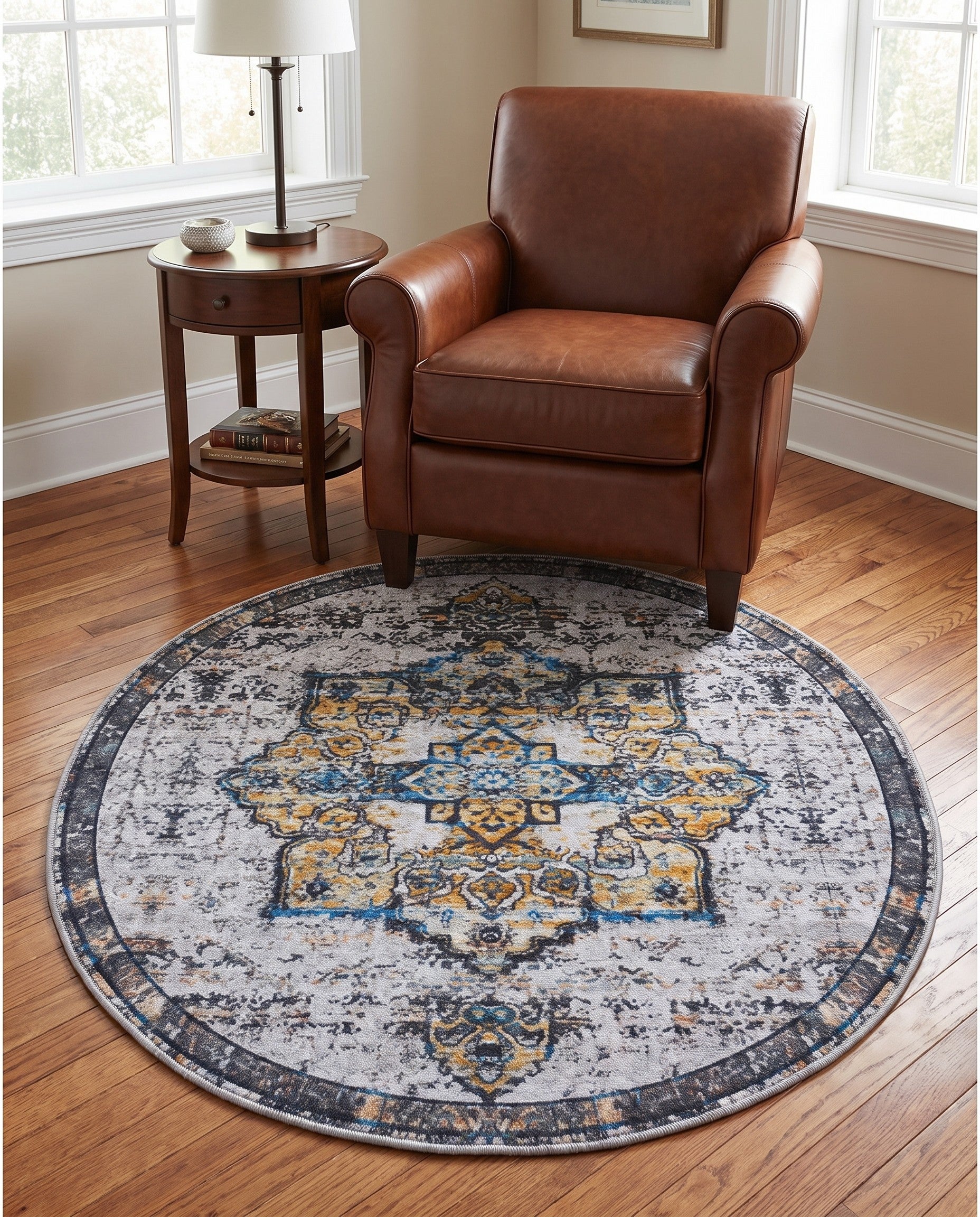 Sea Salt White Renaissance Round Rug