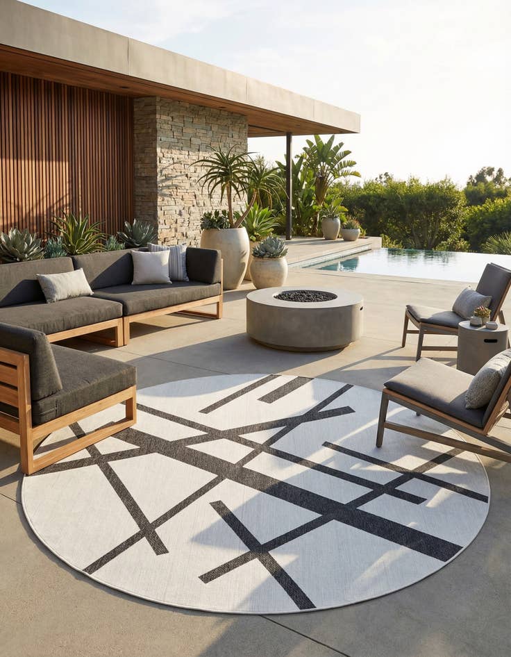 Detail image of 12' x 12'  Washable Modern Indoor / Outdoor Round Rug