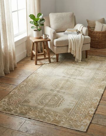 3' x 5' 9 Hand Knotted Ultra Vintage Persian Wool Rug
