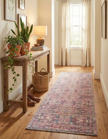 2' x 6' Washable Nostalgia Runner Rug