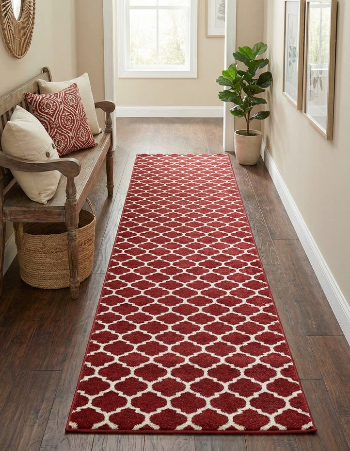 2' 7 x 13' Lattice Runner Rug