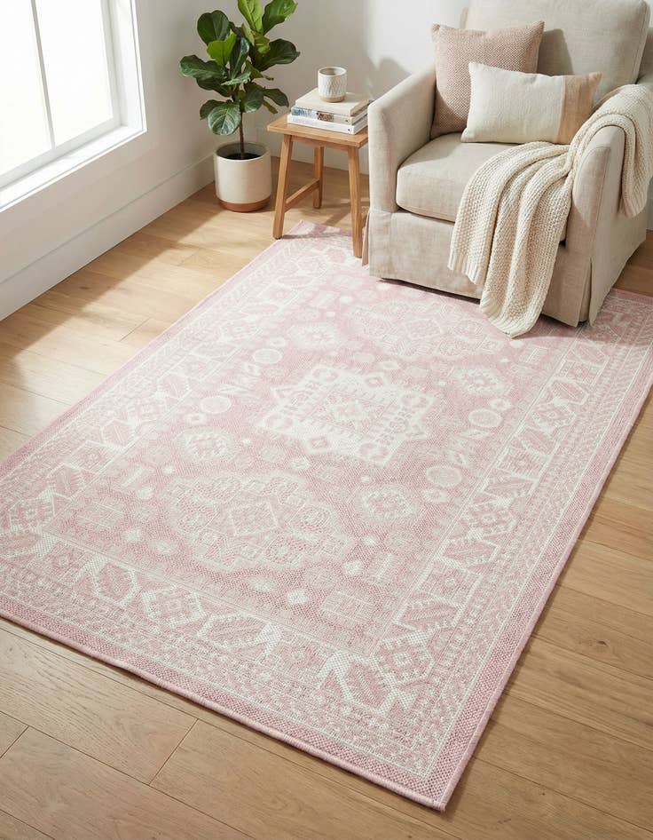 Detail image of 3' x 5' 3  Washable Aztec Indoor / Outdoor Rug