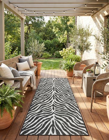 White Easy-Clean Safari Indoor / Outdoor Runner Rug