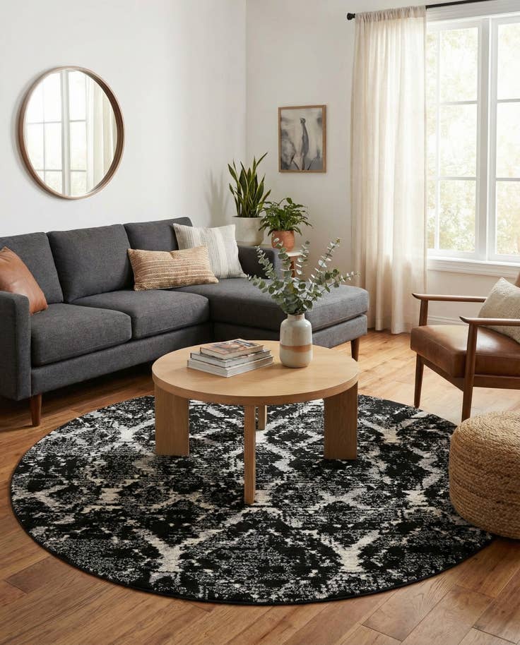 Detail image of 7' x 7' Tucson Round Rug