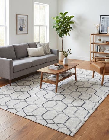 7' x 10' Lattice Trellis Rug