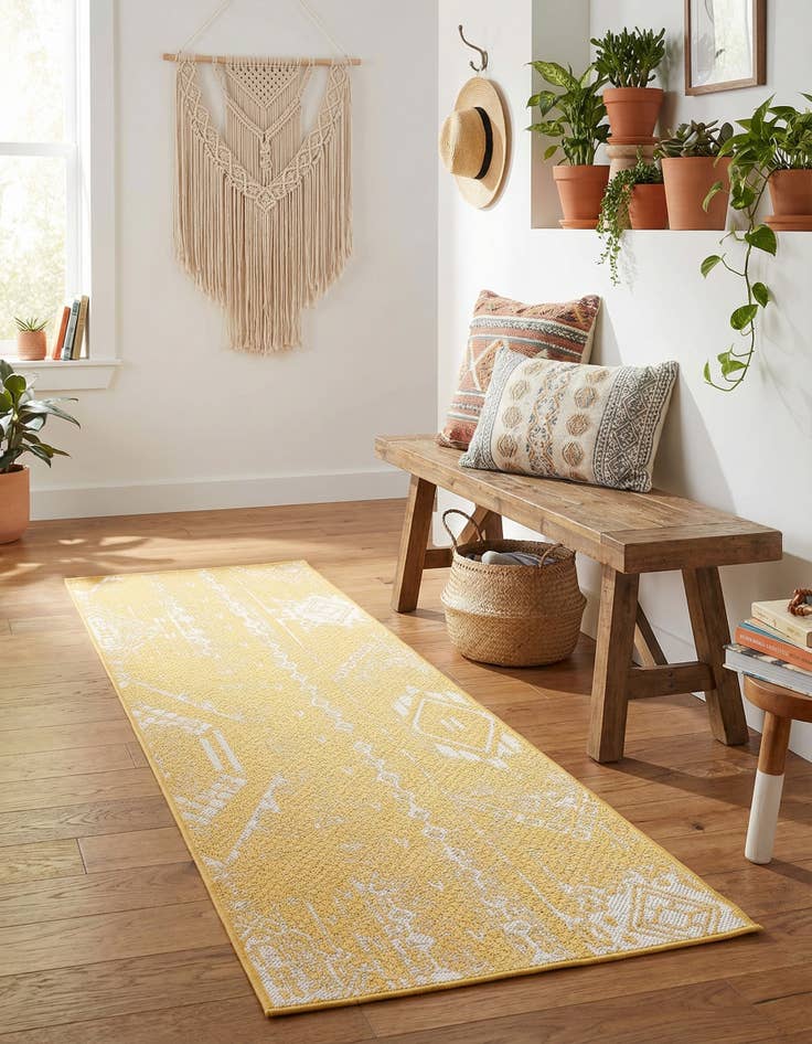 Detail image of 2' x 6' Easy-Clean Bohemian Indoor / Outdoor Runner Rug
