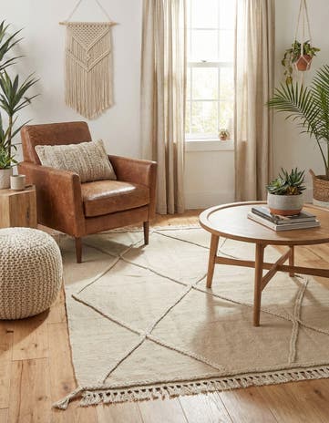 3' 5 x 4' 7 Hand Knotted Moroccan Wool Rug