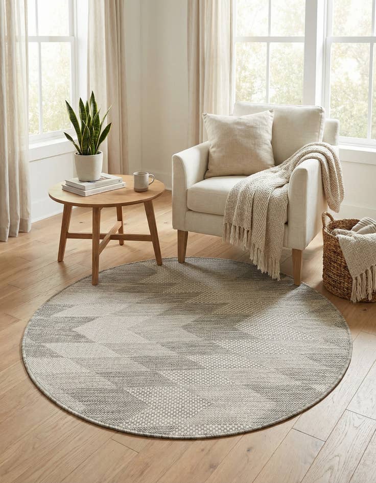 Detail image of 3' x 3'  Washable Modern Indoor / Outdoor Round Rug